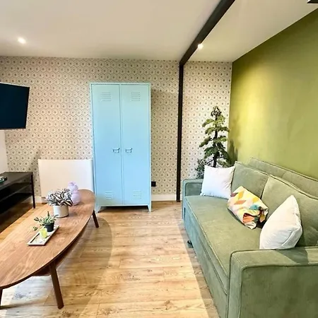 Διαμέρισμα 63 Claire 2 2 Bedrooms Vaise Train Station